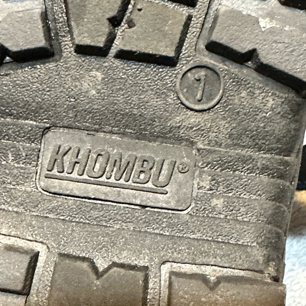 Khombu Boys Snow Boots Size 1